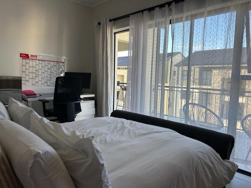 1 Bedroom Property for Sale in Sandown Western Cape